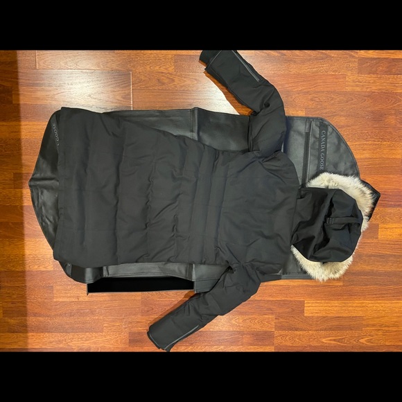 Canada Goose Women’s Coat